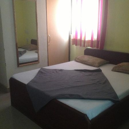 Hotel Kamal Kunj Jaipur Bagian luar foto
