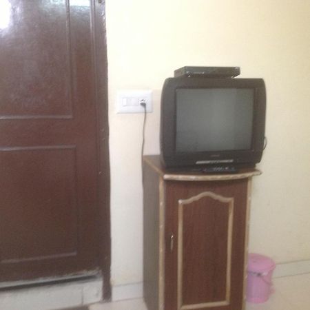 Hotel Kamal Kunj Jaipur Bagian luar foto