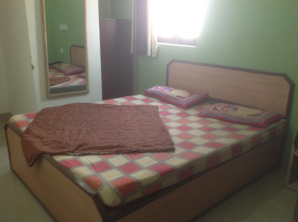 Hotel Kamal Kunj Jaipur Ruang foto